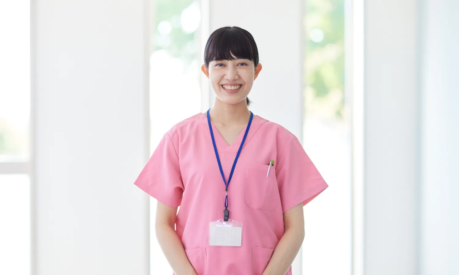 鍼灸整骨院の受付・施術補助/未経験者歓迎/1日3h~